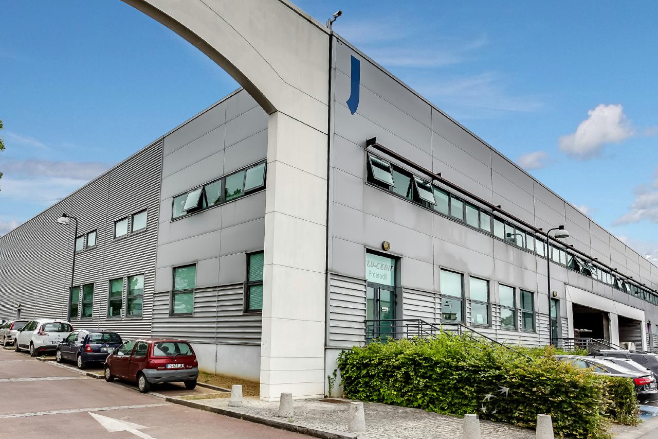 Local d'activité Ivry-sur-Seine 1923m² Location local d'activité Ivry-sur-Seine Val-de-Marne OLACT2528740 3